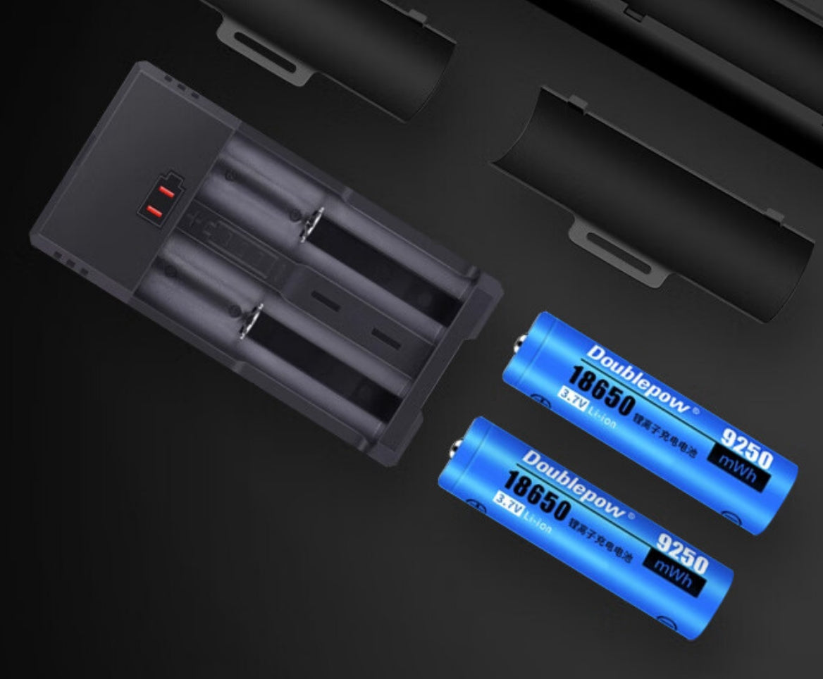 Universal Smart Charger, Speedy 18650 Battery Charge for 3.7V Batteries 14500 Lithium Rechargeable Battery
